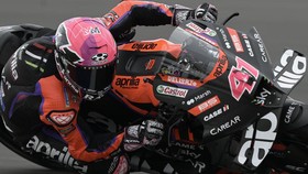 Hasil MotoGP Inggris: Libas Bagnaia, Aleix Espargaro Menang Dramatis