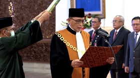 Ketua MA Sunarto Resmi Ucap Sumpah Jabatan di Hadapan Prabowo