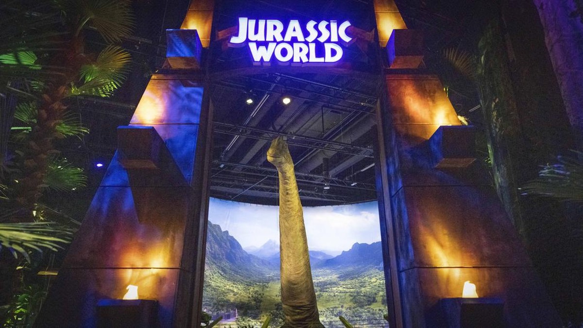FOTO: Sensasi Berinteraksi dengan Dinosaurus "Jurassic World"
