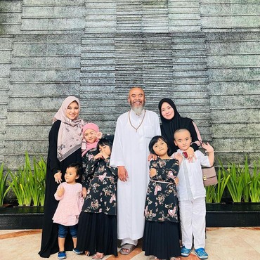 Lutfiana Ulfa Bongkar Rasanya Jadi Istri Kedua Syekh Puji