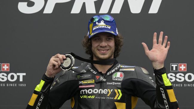 Bezzecchi Blak-blakan Utang Budi ke Valentino Rossi