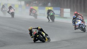 Hasil MotoGP Argentina: Bagnaia Crash, Bezzecchi Menang