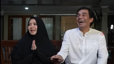 Teddy Syach Pajang Foto Mendiang Rina Gunawan, Anne: Saya Harus Mengakui...