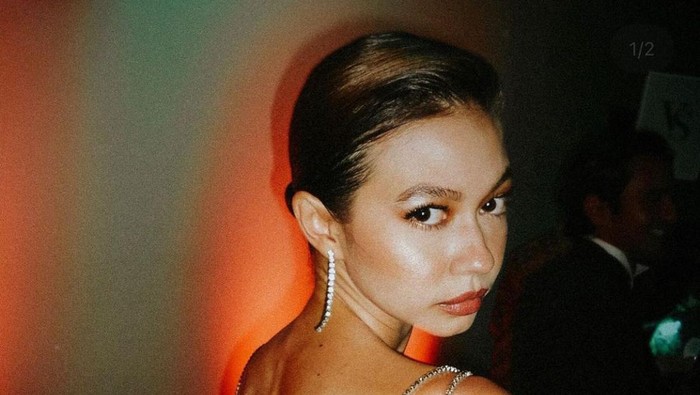 4 Zodiak Perempuan yang Pesonanya Memancar, Paling Mudah Menarik Perhatian