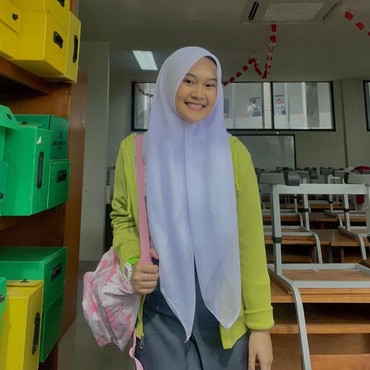 Alma Thania Bicara soal Isu Kedekatannya dengan Aming