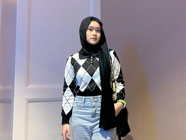 img-title Putuskan untuk Bersolo Karier, Alma Thania: Aku Lebih Bisa Eksplor Diri