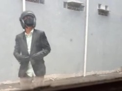 Viral Pria Berjas Coba Bobol Rumah di Serpong, Bikin Korban Ketakutan