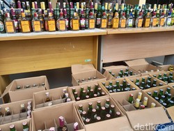 Polisi Sita 1.000 Botol Miras Selama Ramadan di Bengkulu