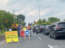 Usai Pemotor Tewas, Perbaikan Jalan Rusak di Jambu Kulon Klaten Dikebut