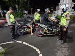 Polres Jembrana Sita 120 Knalpot Brong, Akan Dibuat Patung Makepung