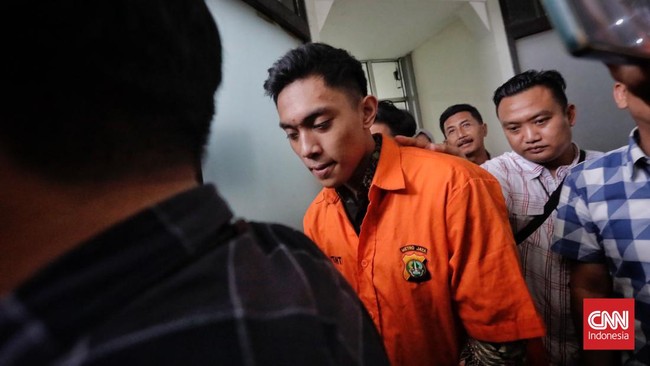 Kerabat David Ozora menyindir penanganan kasus penganiayaan dengan tersangka Mario Dandy Satriyo yang dinilai lambat.