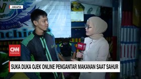 VIDEO: Suka Duka Ojek Online Pengantar Makanan Saat Sahur
