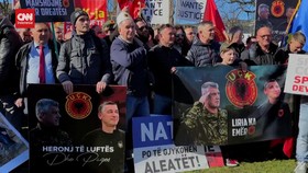 VIDEO: Mantan Presiden Kosovo Diadili Atas Kejahatan Perang