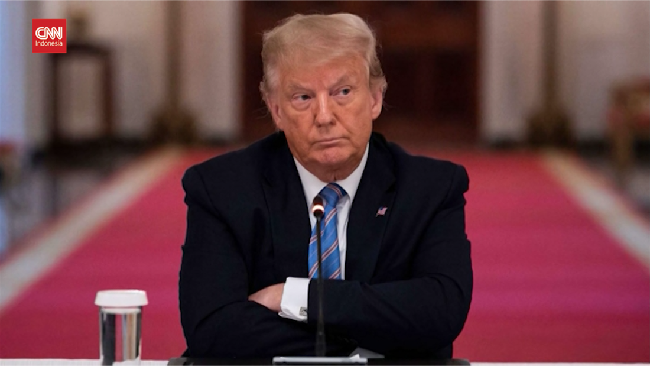 Eks Presiden AS Donald Trump akan hadir di Pengadilan Miami untuk mendengarkan sidang dakwaan terkait penimbunan dokumen rahasia negara.