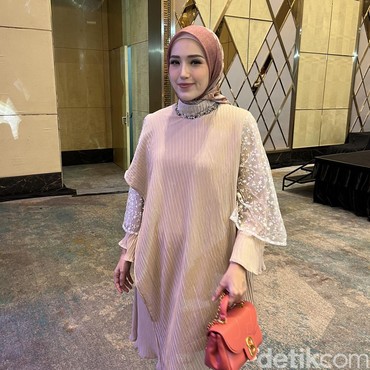 Reaksi Adelia Pasha Usai Kiesha Alvaro Ditampar Dimas Anggara