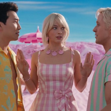 Greta Gerwig Bikin Sejarah, 'Barbie' Raup Cuan Rp15 Triliun