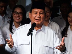 Survei Capres ISC: Prabowo 33,5%, Ganjar 18,4%, Anies 18,2%