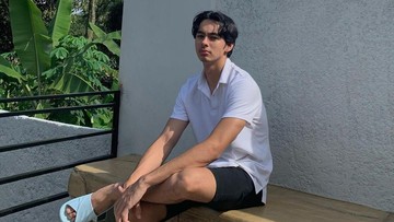 AWALNYA TAK TERTARIK AKTING
