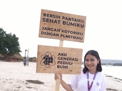 Tujuan Prilly Latuconsina Kerja Jadi Artis hingga Dosen