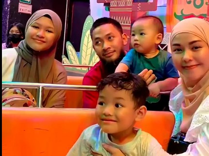 Kondisi Terbaru Anak Metha dan Uki Eks NOAH yang Mengalami Disleksia