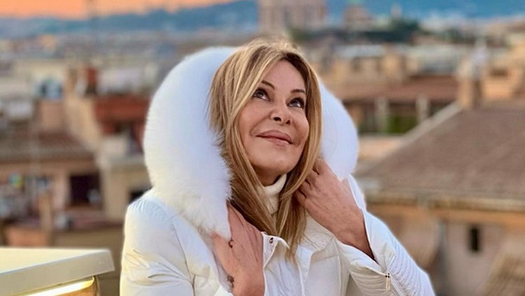 Ana Obregon Ana Obregon