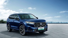 Honda CR-V PHEV 2023 Diklaim Lebih Irit dari Motor Beat