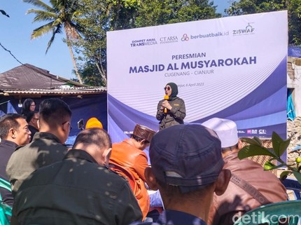 CT ARSA Resmikan Bantuan Pembangunan Masjid untuk Korban Gempa Cianjur