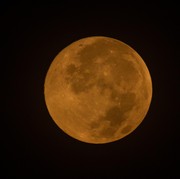 Ada Teori Aneh Muncul, Sebut Bulan Bukan Batu dan Pancarkan Cahaya Sendiri