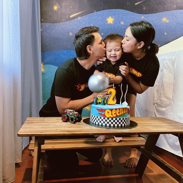 <p>Lama tak terlihat di layar kaca, aktor Marcell Darwin tengah menikmati perannya sebagai seorang Ayah. Setelah menikah dengan Nabila Faisal, Marcell Darwin dikaruniai seorang anak, Bunda. (Foto: Instagram: @marcelldarwin)</p>