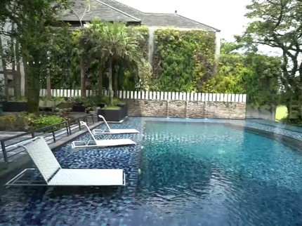 7 Potret Luasnya Rumah Momo Geisha, Mewah seperti Resort