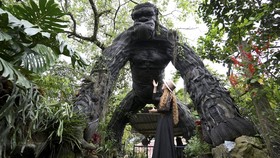 FOTO: Ada 'King Kong' dari Ban Bekas di Museum Kolombia