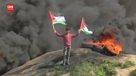 VIDEO: Israel Dua Kali Serang Al Aqsa, Warga Palestina Turun ke Jalan