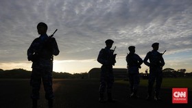 Prajurit TNI Penendang Ibu-ibu Pemotor Ditangkap, Langsung Ditahan