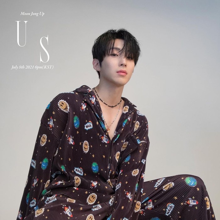 Kini Moon Jong Up bergabung berkarir di bawah naungan Big Ocean ENM yang mendukung aktivitas bermusiknya, termasuk perilisan album debut solo bertajuk 'US' pada tahun 2021 lalu./ Foto: instagram.com/moonjongyeup