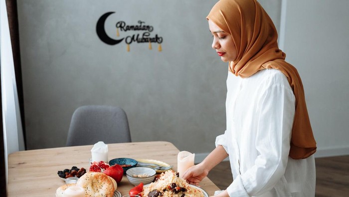 img-title Punya Penyakit Asam Lambung? Ini 5 Trik Puasa Lancar Selama Ramadan