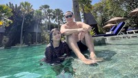 <p><em>"Sienna cantik sekali,,, seperti mama nya,, kembar banget sm mama nya sehat selalu Sienna,"</em> tulis akun <em>@evahik**,</em> dikutip dari laman <em>Instagram@benkasyafani</em> (Foto: Instagram@benkasyafani)</p>