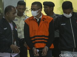 Bupati Kepulauan Meranti Minta Maaf karena Khilaf Korupsi