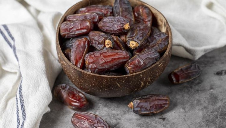 kurma medjoul