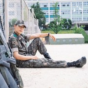 Potret Aktor Tampan Shin Hyun Soo, Pemeran Letnan Lee yang Sukses Curi Perhatian di Drama Duty After School