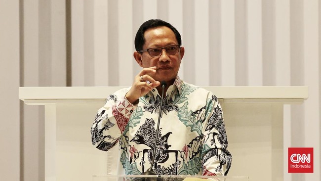 Mendagri Tito Karnavian meminta Bos Bapanas Arief Prasetyo Adi memperpanjang relaksasi harga eceran tertinggi (HET) beras premium.