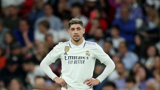 Bintang Real Madrid, Federico Valverde dilaporkan memukul pemain Villarreal, Alex Baena seusai laga kedua tim di Santiago Bernabeu, Sabtu (8/4).