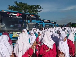 Ribuan Santri Ponpes Tebuireng Jombang Mudik Bareng, 2.800 Pakai 47 Bus