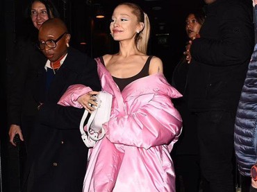 Inikah yang Picu Badan Ariana Grande Jadi Kurus Kering & Wajah Pucat?