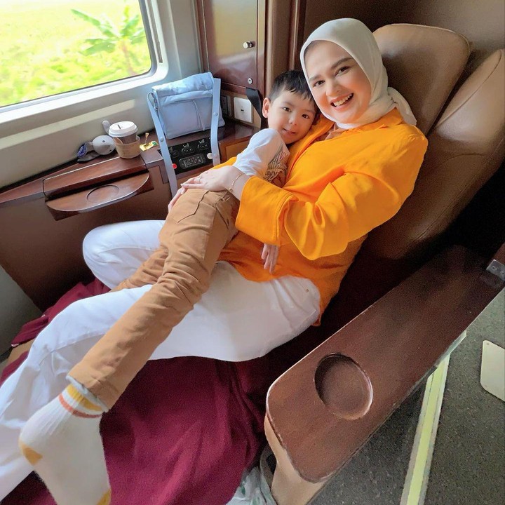 <p>Shaquille Kaili Danuarta lahir di Jakarta pada pada 17 Juli 2020, Bunda. Bocah berusia 2,5 tahun ini akrab disapa dengan nama Shaquille, Bunda. (Foto: Instagram @shaquillekailidanuarta)<br /><br /><br /></p>
