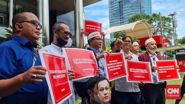 Para pelapor menjelaskan kepada Dewas KPK kronologi lengkap kebocoran dokumen hasil penyelidikan di Kementerian ESDM yang diduga dilakukan Firli.