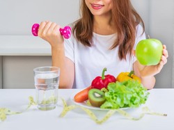 Gemuk Air? 9 Makanan Ini Ampuh Kurangi Air dan Turunkan BB
