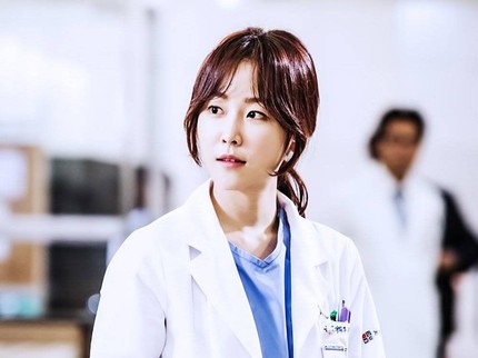 5 Drama Korea dengan Karakter Dokter Cantik dan Cerdas