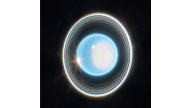 NASA Captures Stunning Image of Uranus Flaunting Multi-Layered Rings