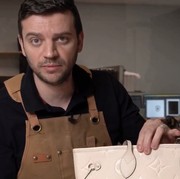 Mengenal Tanner Leatherstein yang Viral Berkat Konten Bedah Kualitas Tas Mewah