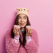 Kamu Usia 30-an? Hindari Konsumsi 4 Makanan yang Bikin Cepat Tua Ini!